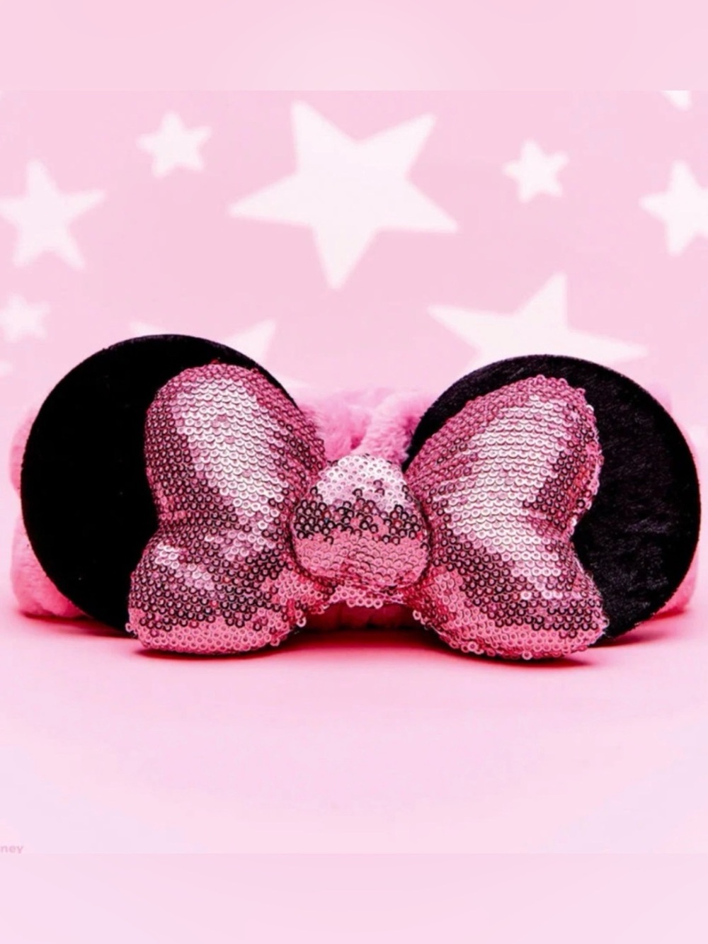 The Crème Shop x Disney Minnie Mouse Teddy Spa Headband ✨ NWT - Picture 2 of 4